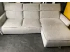 Canapé d’angle droit relax électrique, modèle Mango Colori gris clair 4 places. Dimensions : L260 x P 175 x H97