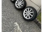 4 Roue avec pneu (auto)