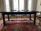 Table (grand modèle)