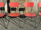 plateau de table démonté, 4 chaises formica