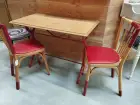 Table bistrot et 2 chaises