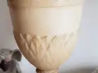 vase ancien en albatre 